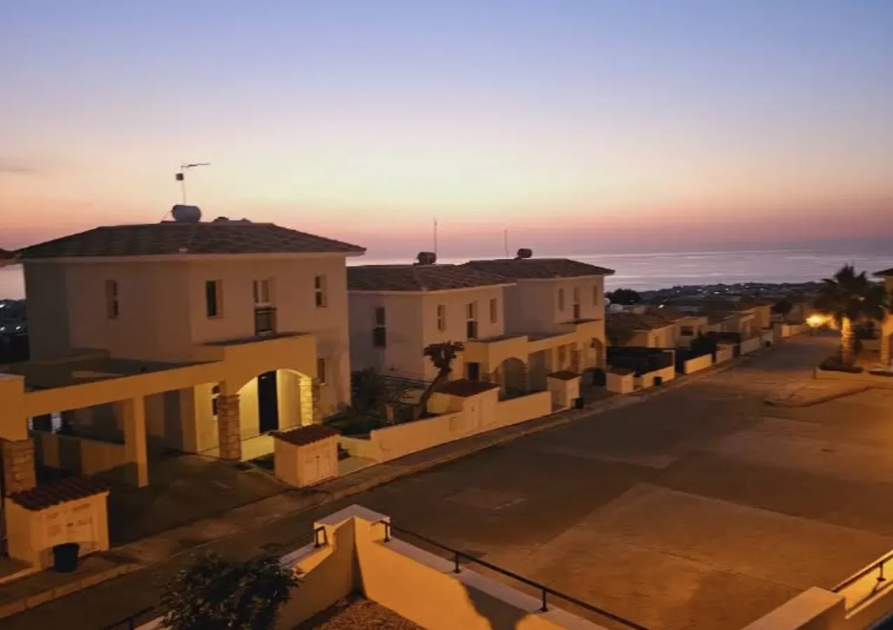 Anavargos in photographs