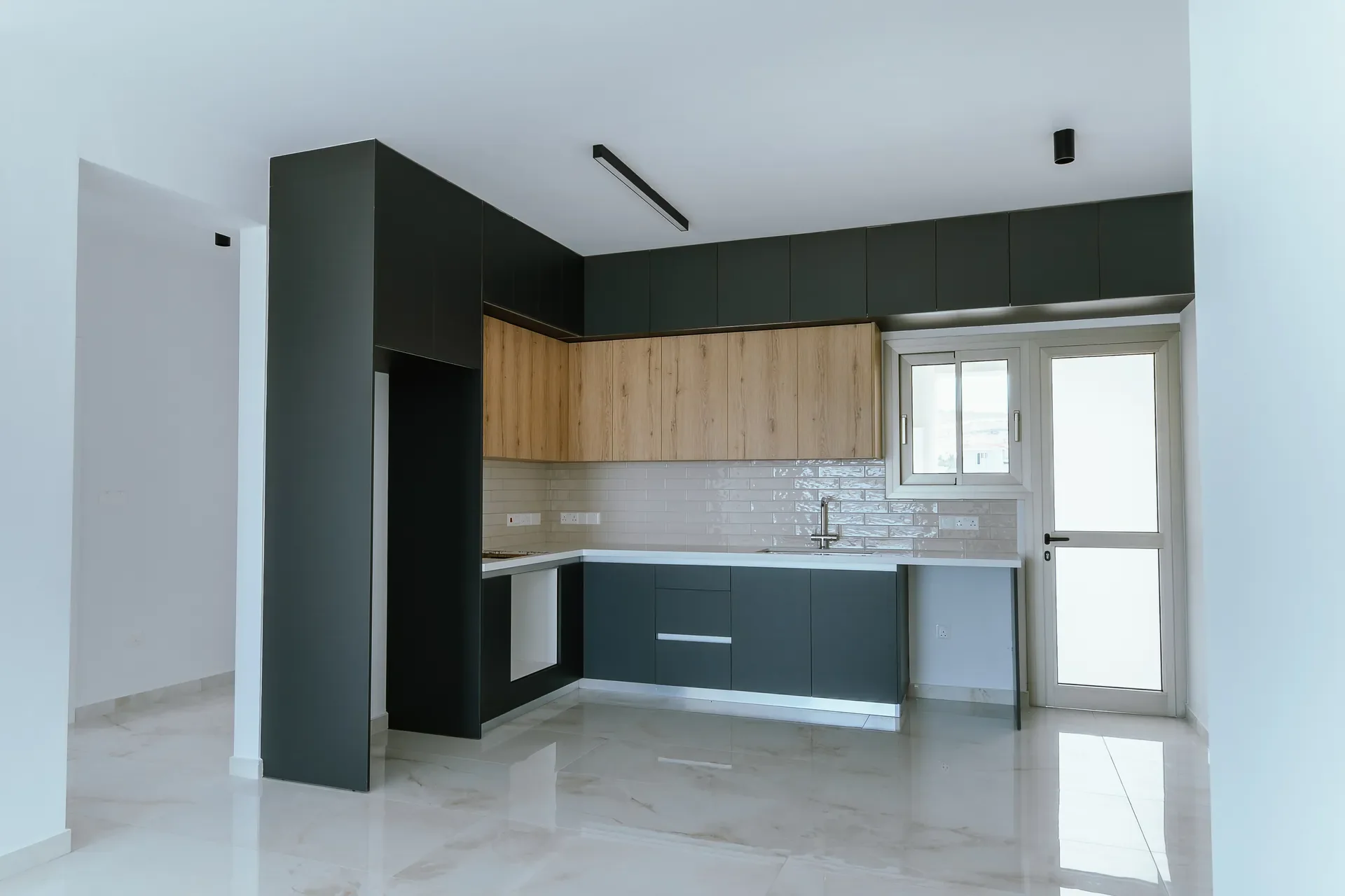 Ready Three-Bedroom Apartment with a Private Roof Garden in Geroskipou, Paphos