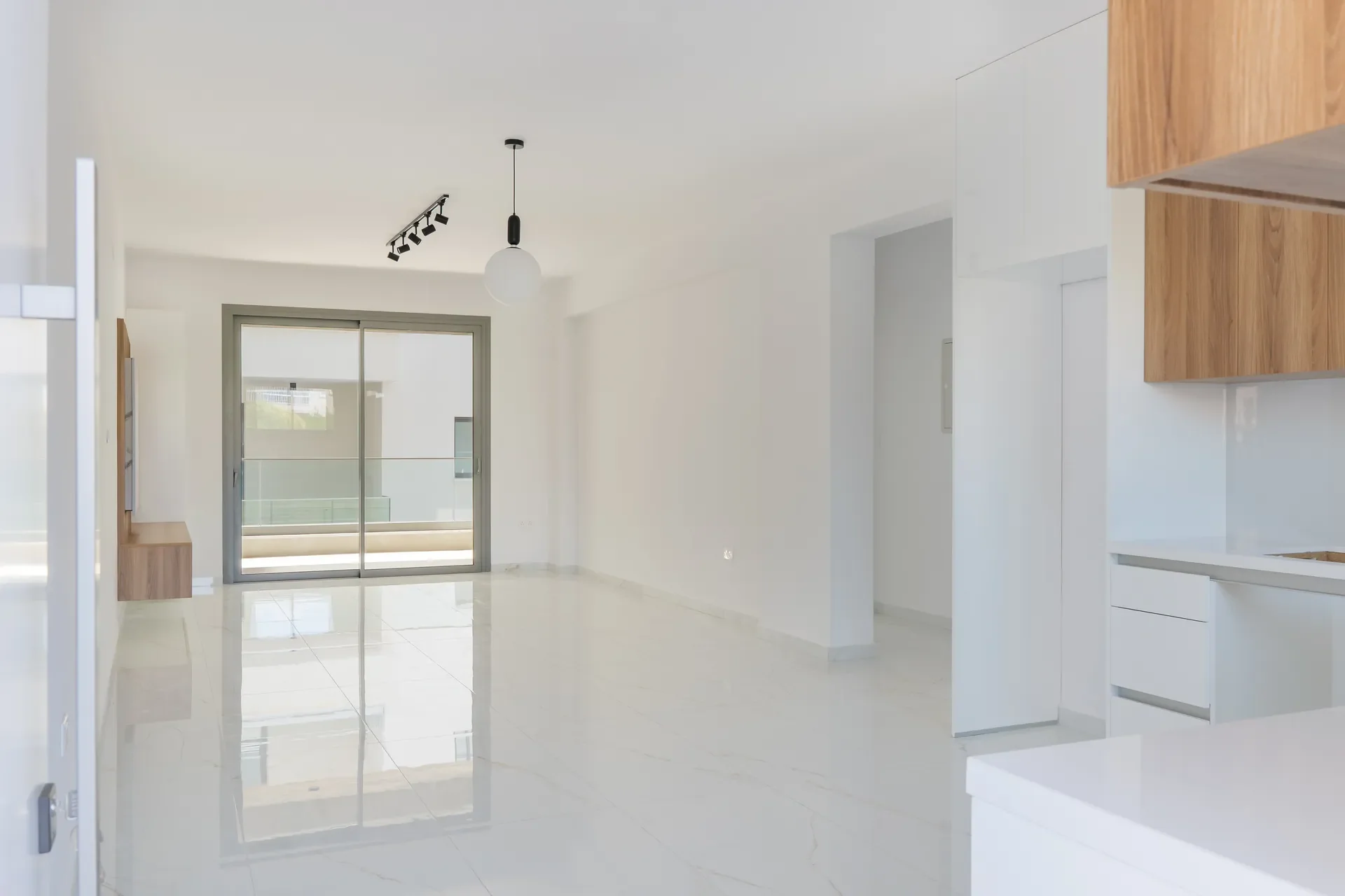 Ready Three-Bedroom Apartment in Central Paphos, Walking Distance to the Old Town