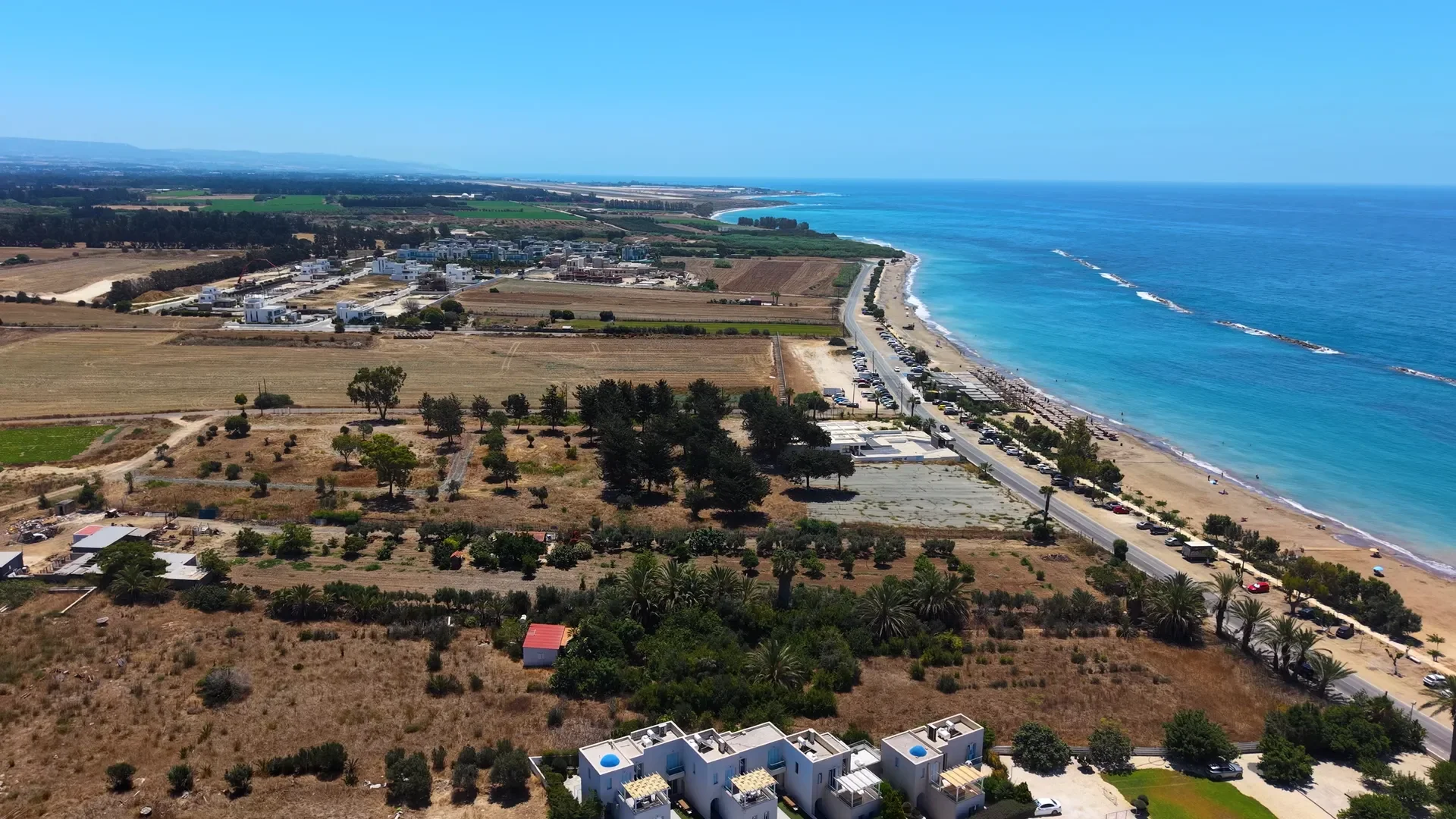Beachfront Villas with Private Pools on the Geroskipou Coast