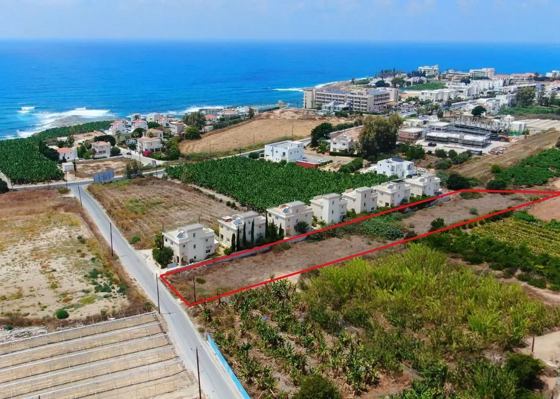 Three-Bedroom Houses in Kissonerga, Paphos