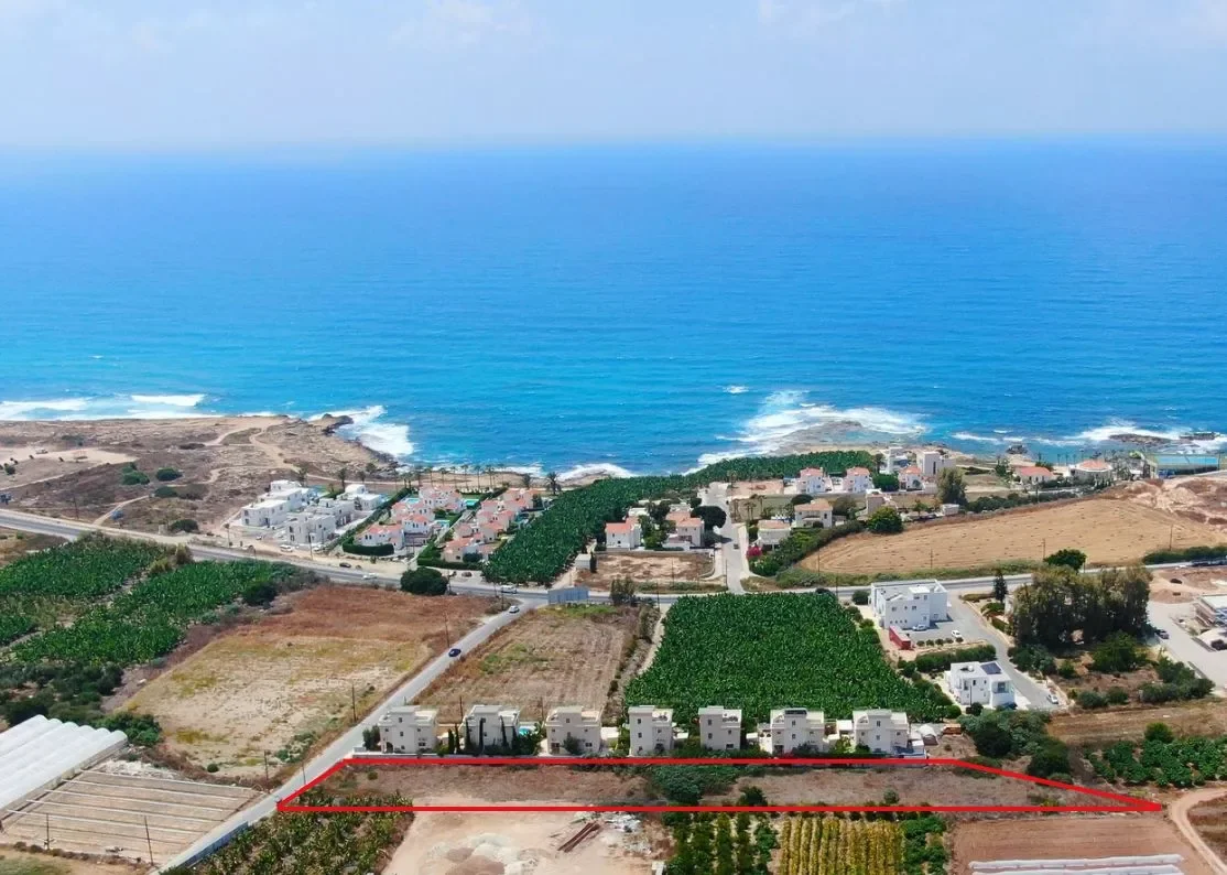 Three-Bedroom Houses in Kissonerga, Paphos