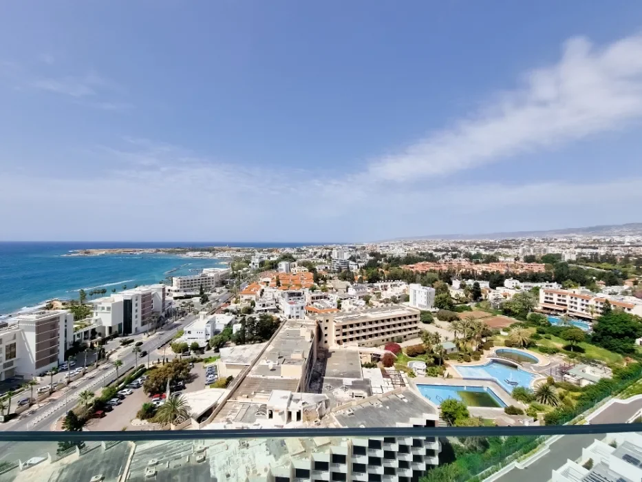 High-Rise Seafront Apartments in Kato Paphos