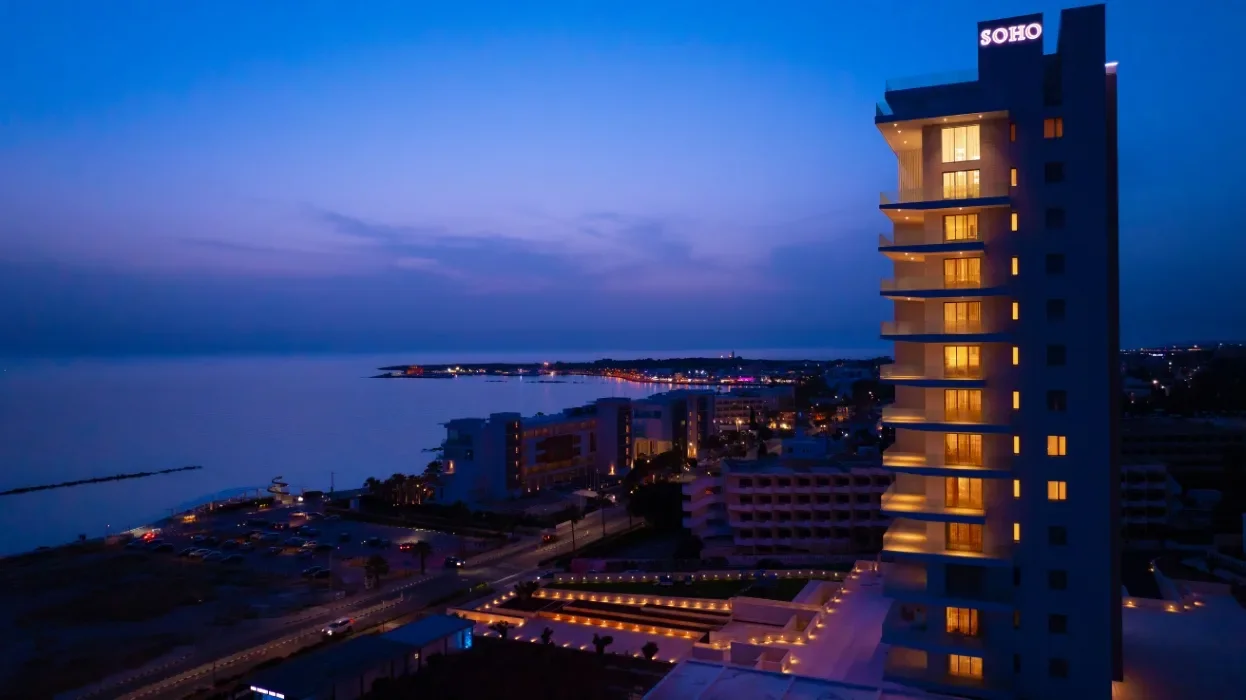 3-Bedroom High-Rise Apartment — A-1004